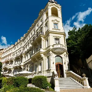 4* Szálloda Anglicky Dvur